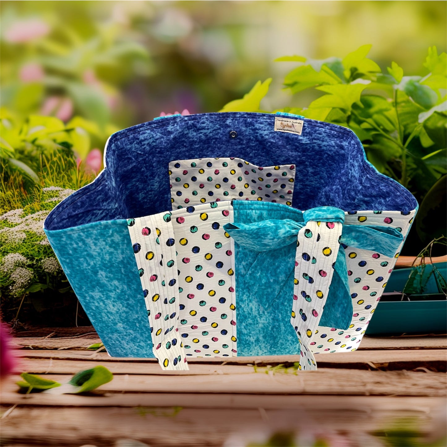 Envy Bag - Cartoon Dots on White with Blue Lining