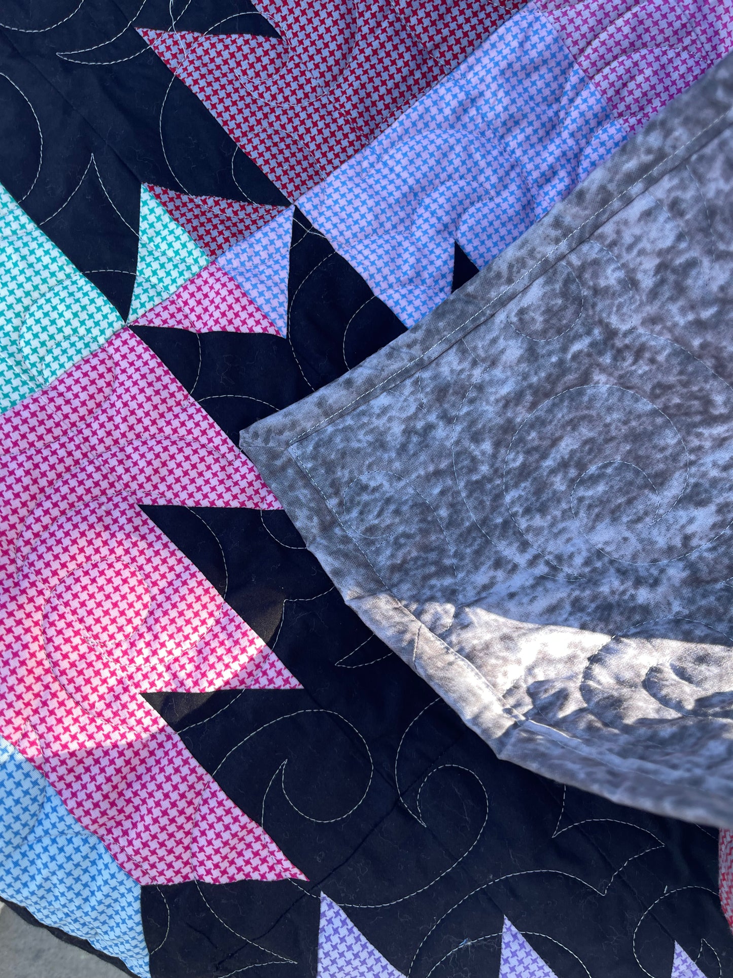 Jaggered Stacks Quilt Finished Pastel Stars w Black Size 54" x 80" Approx