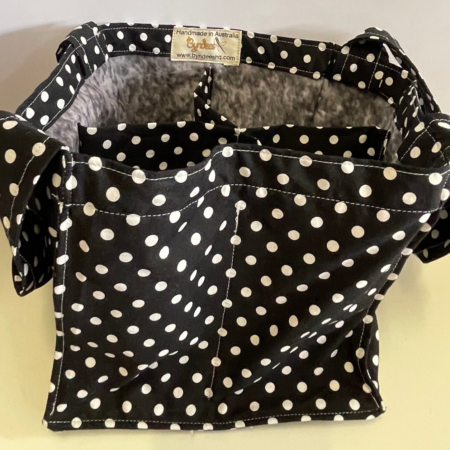 4 Cup Coffee Cup Caddy - Black & White Dots