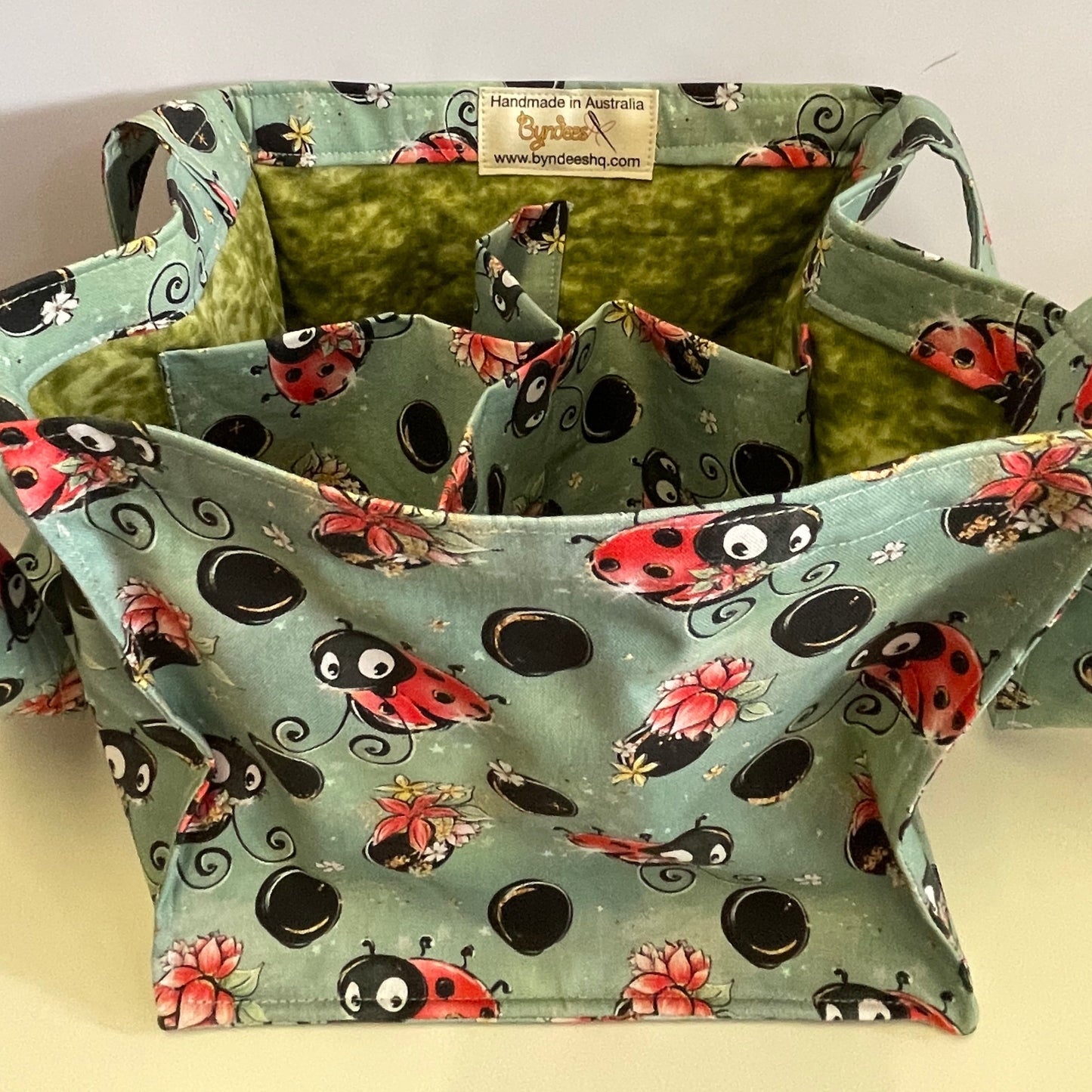 4 Cup Coffee Cup Caddy - Ladybugs Green