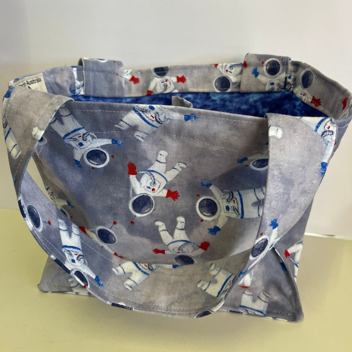 2 Cup Coffee Cup Caddy - Astronauts w Blue Lining