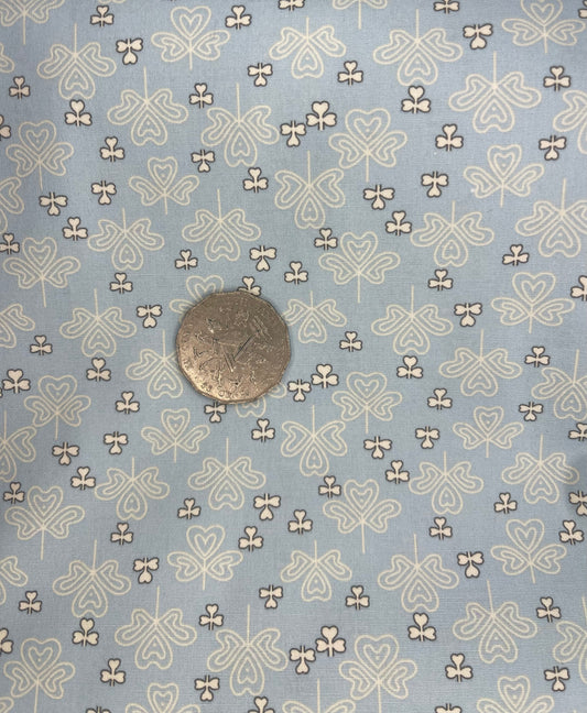 Small White Clover on Light Blue