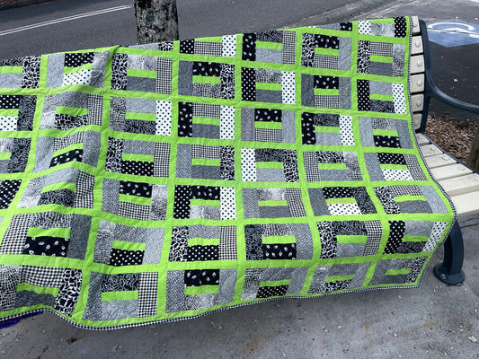 Key Hole Quilt Finished Size 60" x 64" Approx