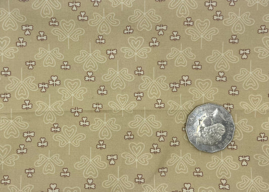 Three Leaf Clover on Cream