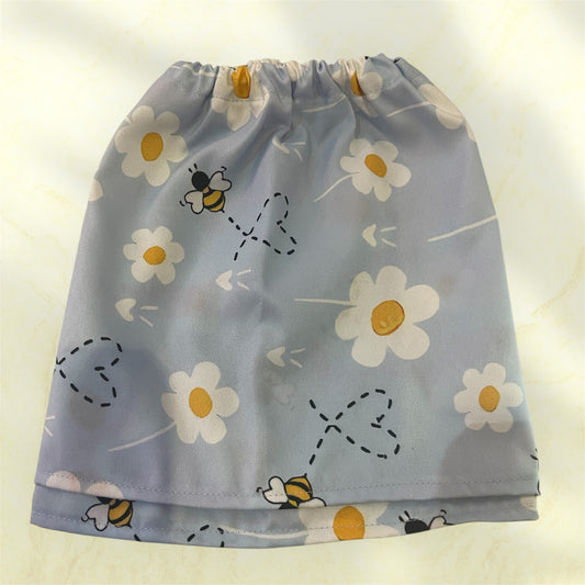 Sock Guards - Flying Bees with Flowers on Blue -Pair