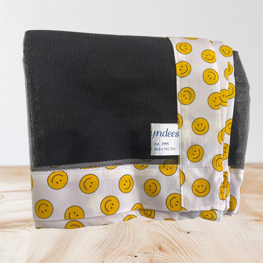 Food Net Cover  - Smiley Face on White