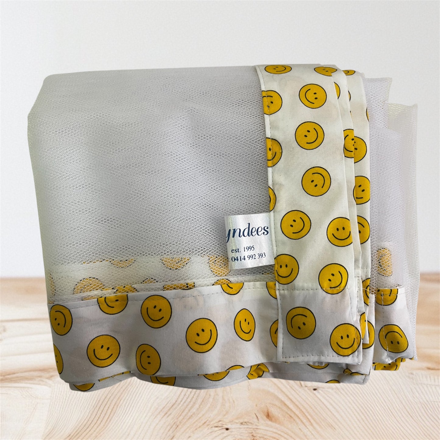 Food Net Cover  - Smiley Face on White