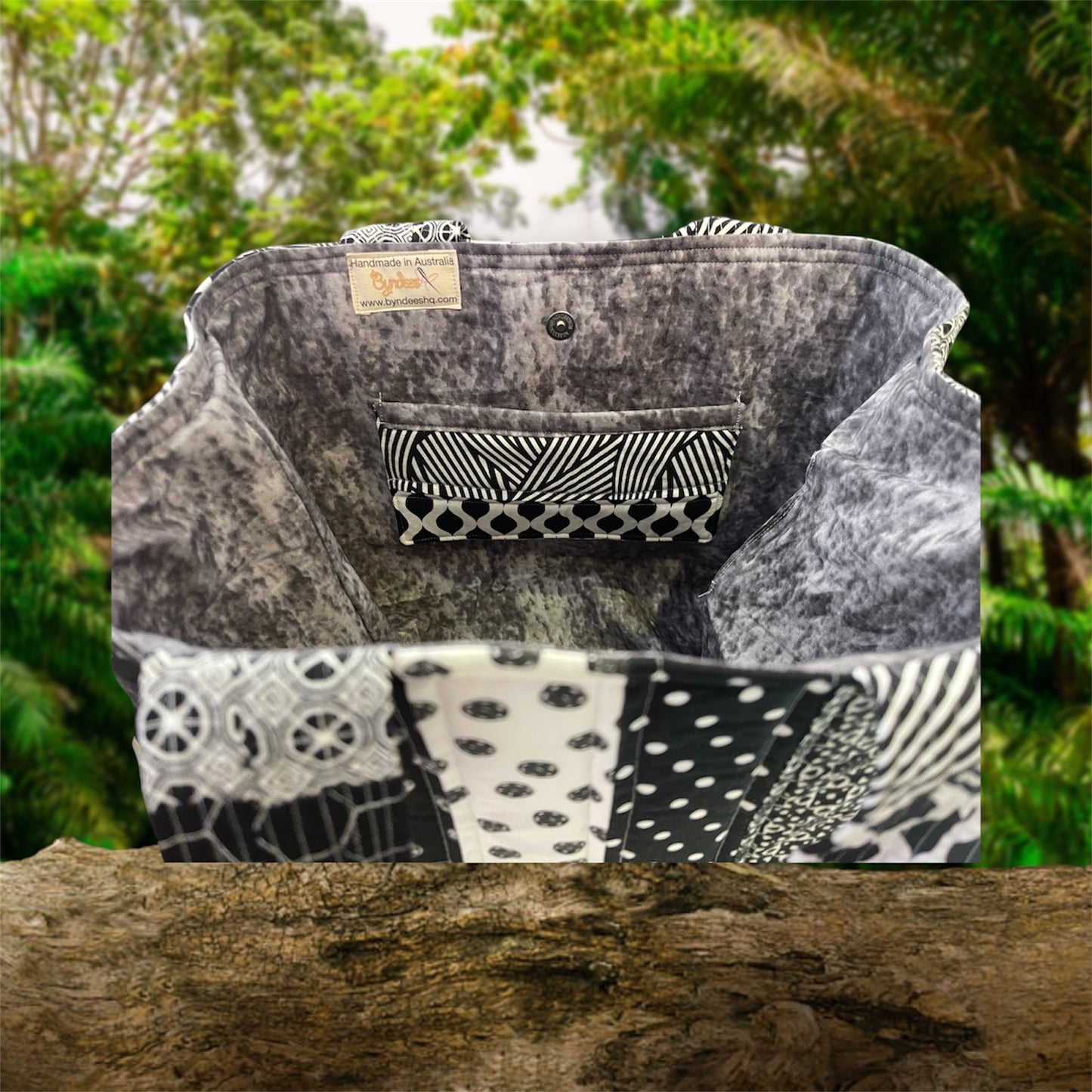 Totally Fun Bag - Black & White with Grey Lining