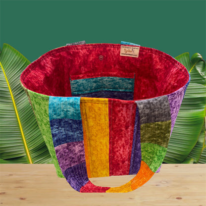 Totally Fun Bag - Marble with Red Lining