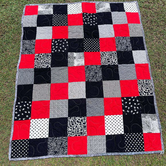 Stepping Stones Quilt Finished Size 34.5
